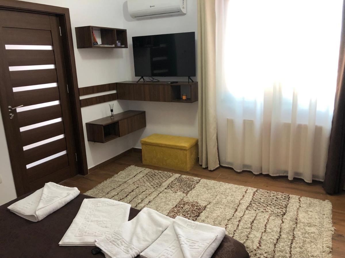Apartament 2 Camere La Casa - Bucuresti Ngoại thất bức ảnh
