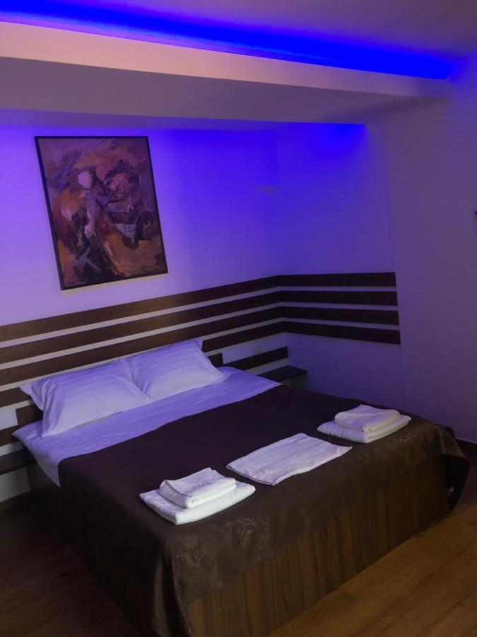 Apartament 2 Camere La Casa - Bucuresti Ngoại thất bức ảnh