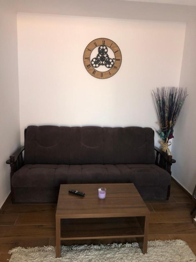 Apartament 2 Camere La Casa - Bucuresti Ngoại thất bức ảnh