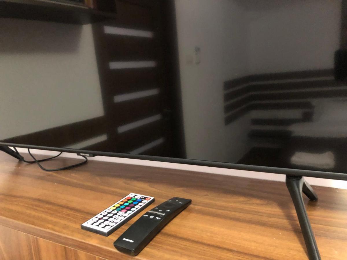 Apartament 2 Camere La Casa - Bucuresti Ngoại thất bức ảnh
