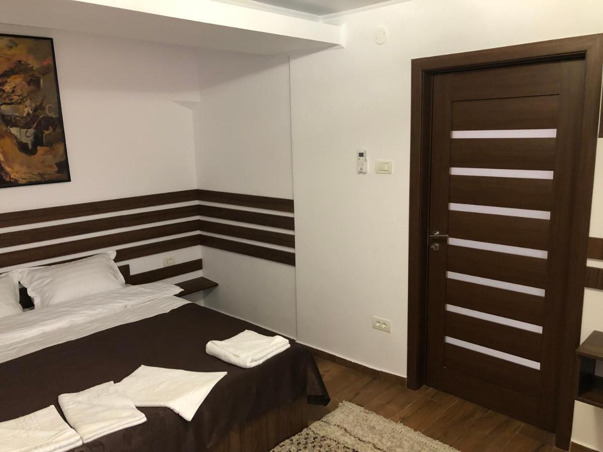 Apartament 2 Camere La Casa - Bucuresti Ngoại thất bức ảnh