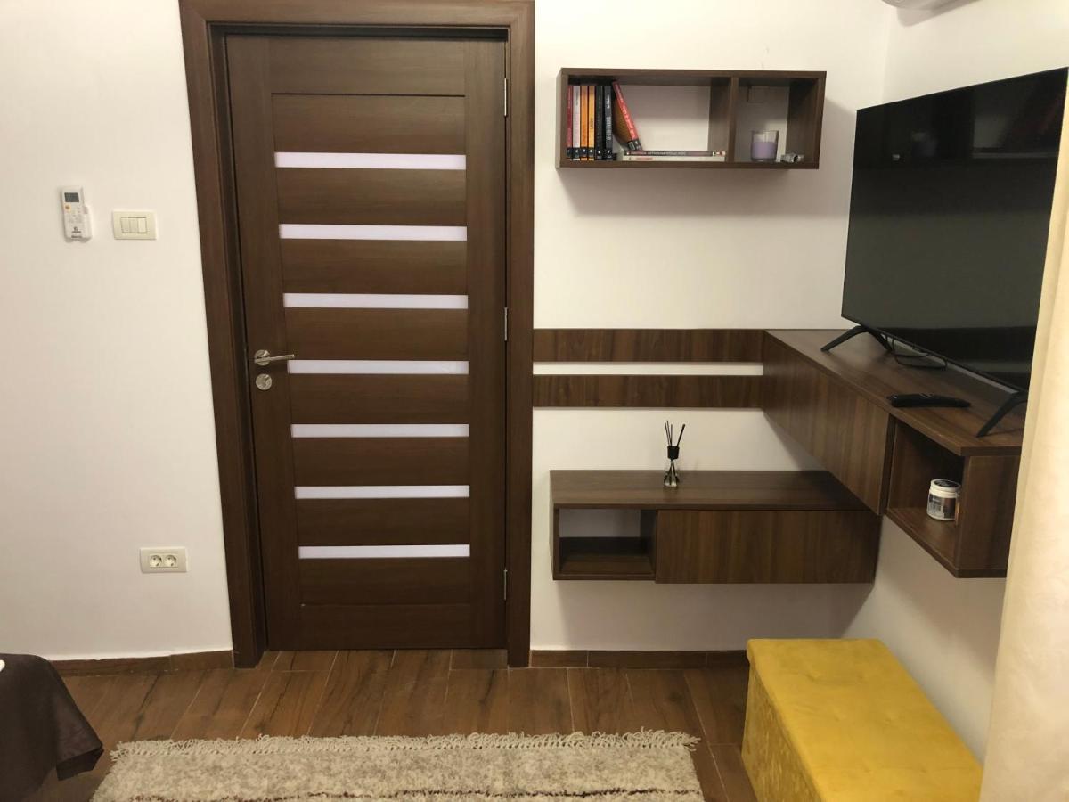 Apartament 2 Camere La Casa - Bucuresti Ngoại thất bức ảnh