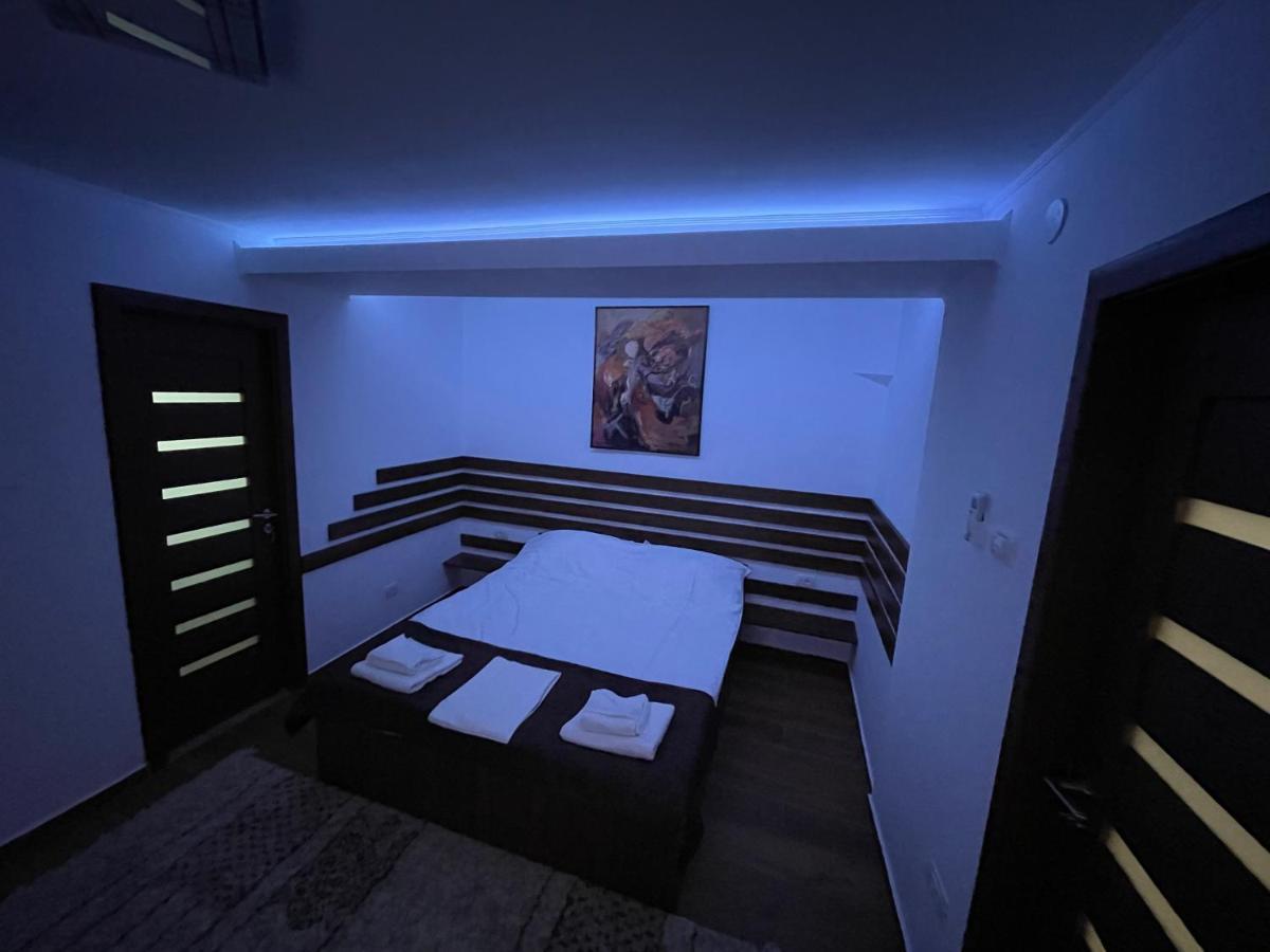 Apartament 2 Camere La Casa - Bucuresti Ngoại thất bức ảnh