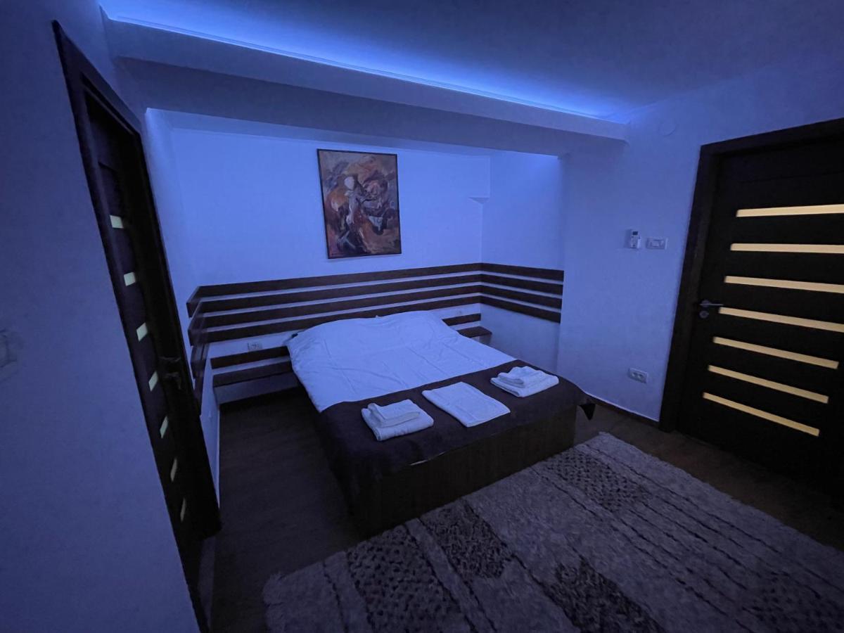 Apartament 2 Camere La Casa - Bucuresti Ngoại thất bức ảnh